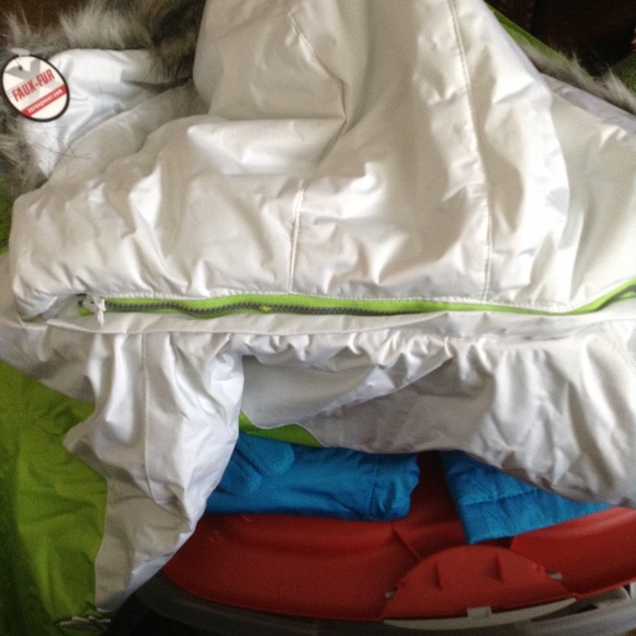 ZeroXposur additional photos! Snowsuit Coat Pants - Picture 5 of 5